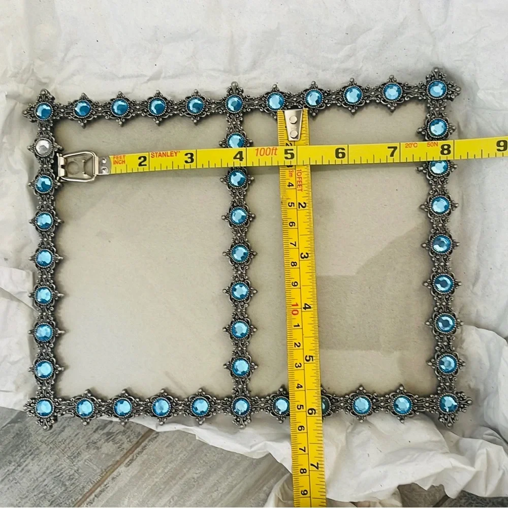 1pcs Vintage Silver Metalwork Metallic Crystals Picture Frame